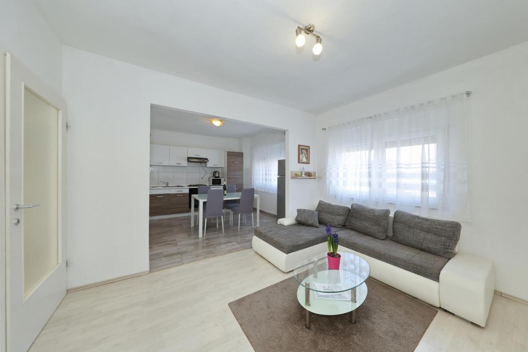 Apartment Mirela Zadar Bagian luar foto